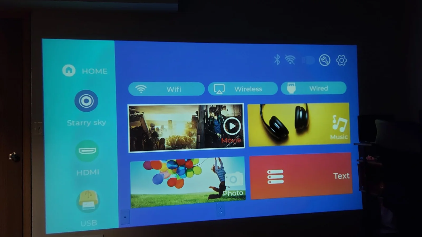 Buyer photo of the AY3 home screen